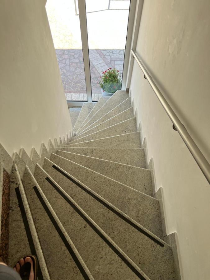 Studio Apartman سيساريكا المظهر الخارجي الصورة
